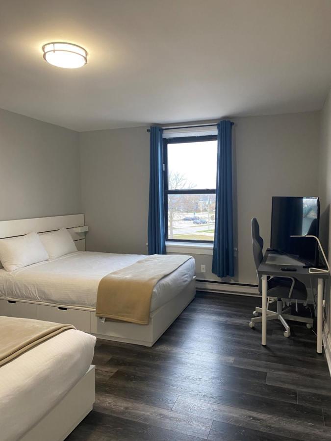 Hotel Bedford Goderich Esterno foto