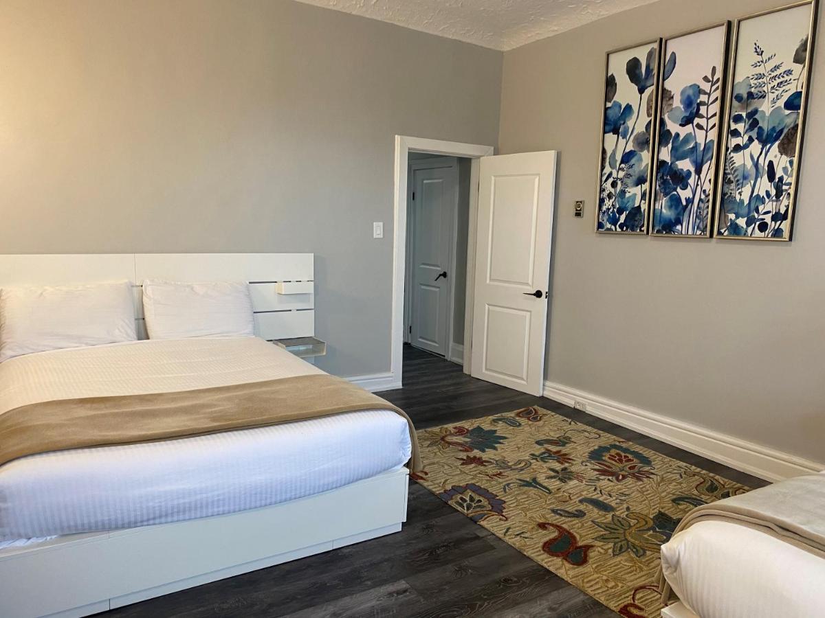 Hotel Bedford Goderich Esterno foto