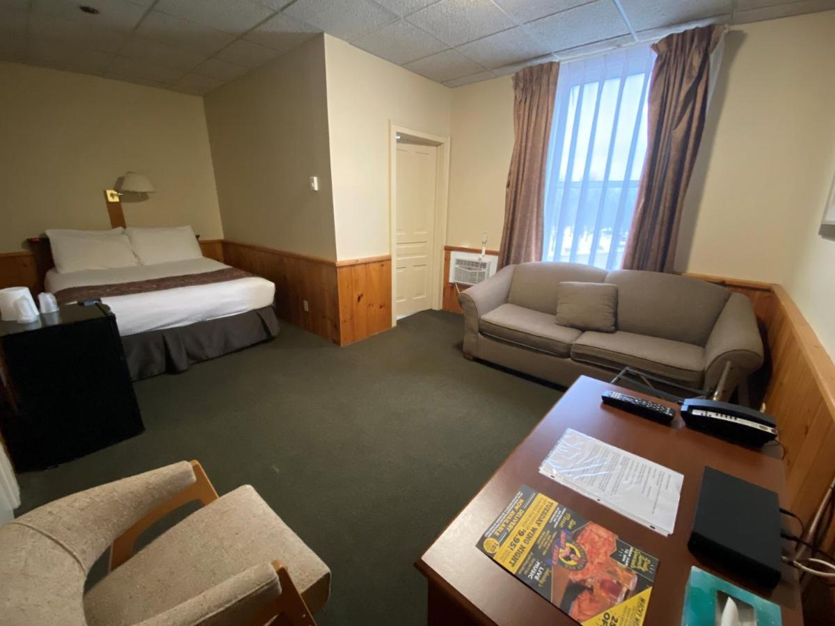 Hotel Bedford Goderich Esterno foto