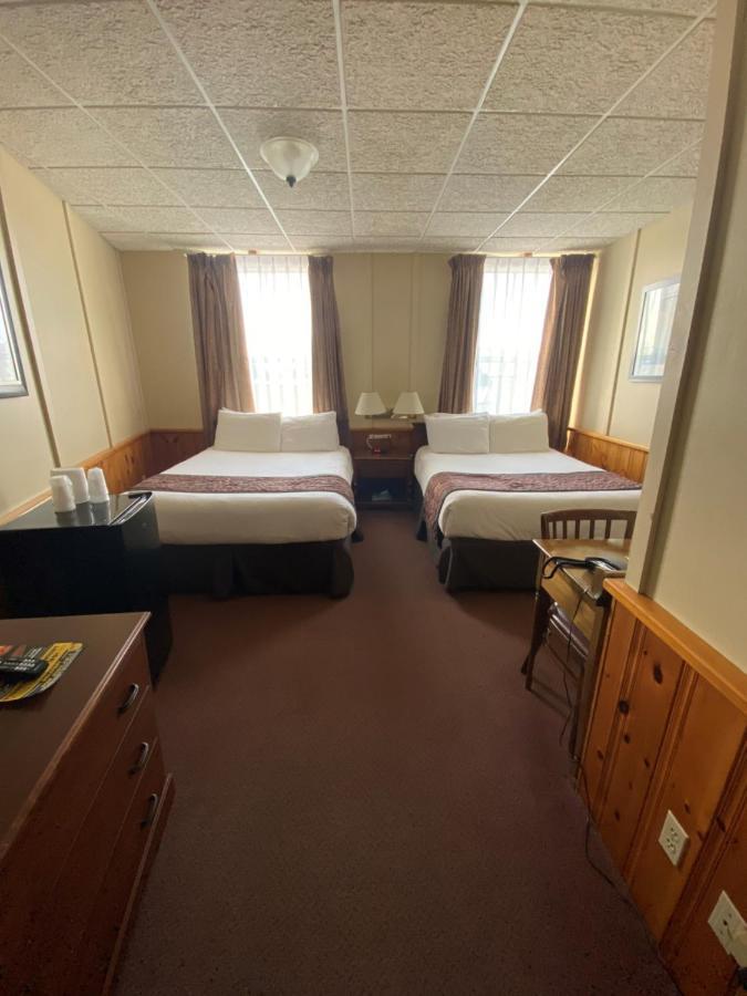 Hotel Bedford Goderich Esterno foto