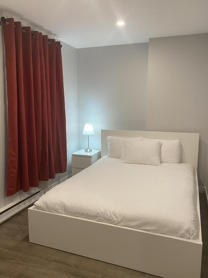Hotel Bedford Goderich Esterno foto